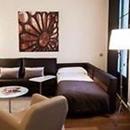 Izaka Apartments D377 Barcelona Luaran gambar